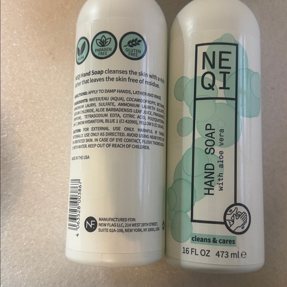 Hand Soap with Aloe Vera - White-2 bottles--16 Fl oz / 473 ml e . - Picture 5 of 10